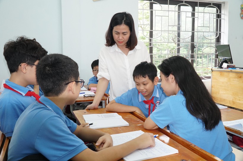 Giảm áp lực hồ sơ, sổ sách cách nào hiệu quả?